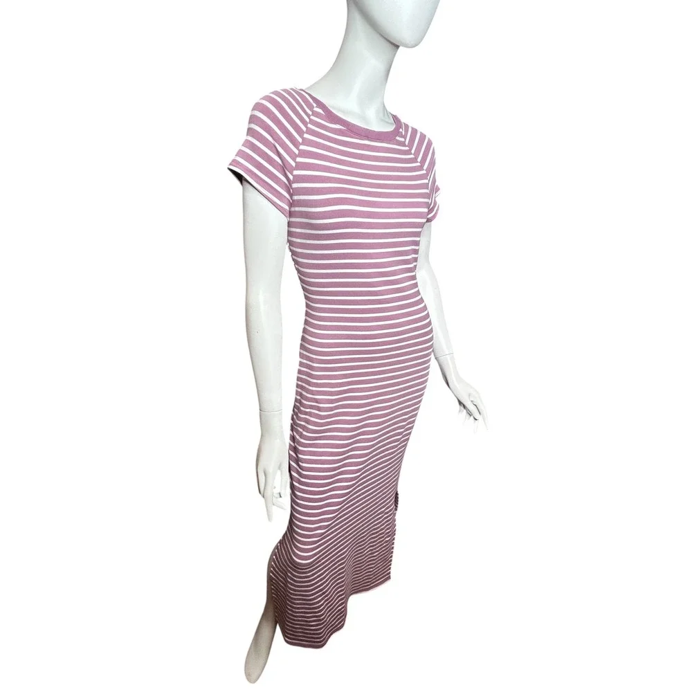 GILLI LOGAN FITTED T-SHIRT MAXI DRESS STRIPE PURPLE SIZE MEDIUM NWT